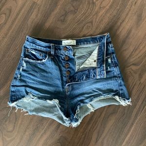 Abercrombie High Rise Mom Short